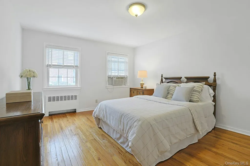 9 Robins Crescent New Rochelle NY 10801