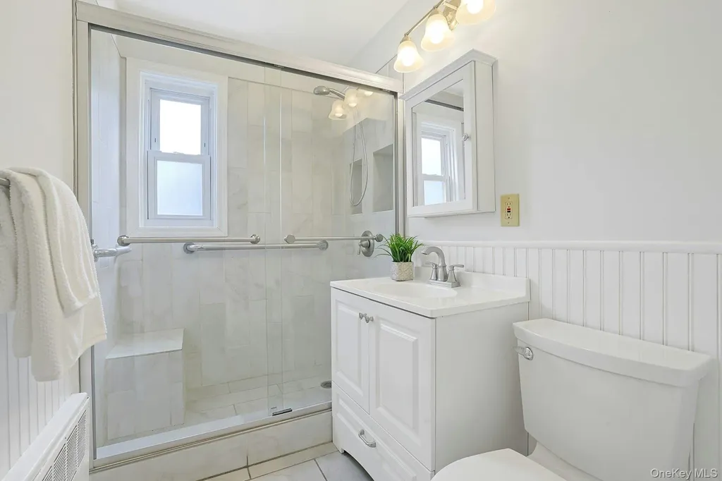 9 Robins Crescent New Rochelle NY 10801