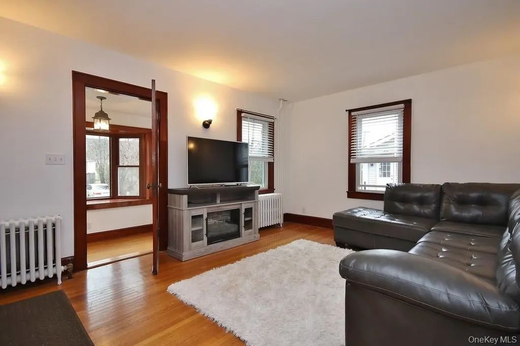 195 Rockledge Avenue Buchanan NY 10511