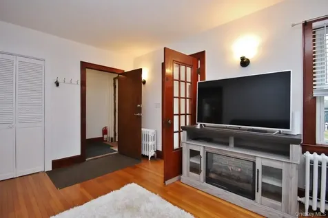 195 Rockledge Avenue Buchanan NY 10511