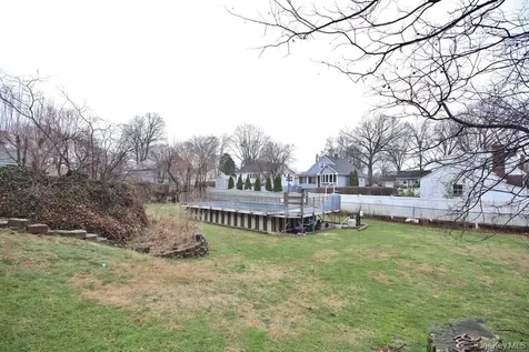 195 Rockledge Avenue Buchanan NY 10511