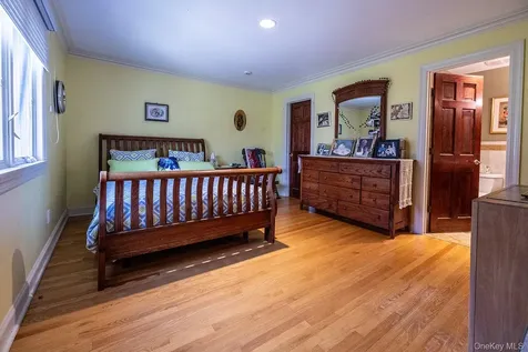 122 Mclain Street Bedford Corners NY 10549