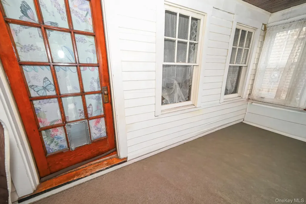 7025 71st Place Glendale NY 11385