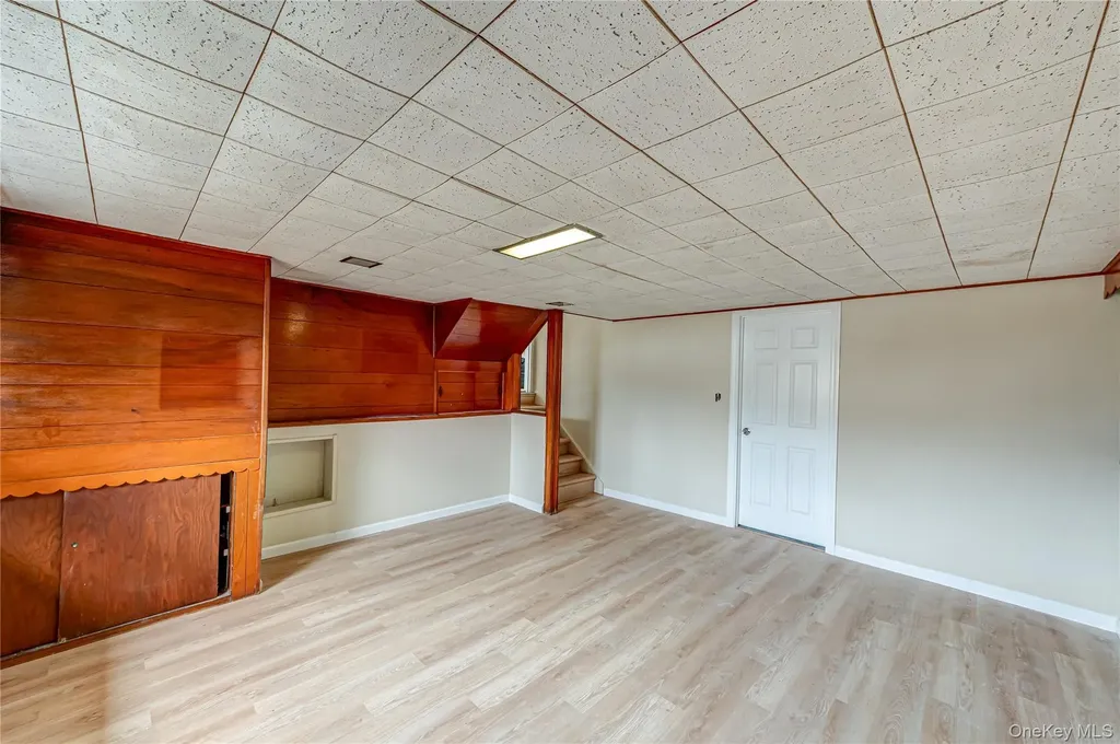 855 Pease Lane West Islip NY 11795