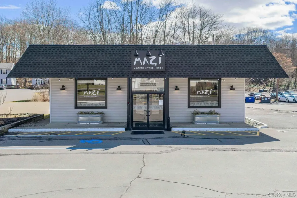 7588 N Broadway Red Hook NY 12571