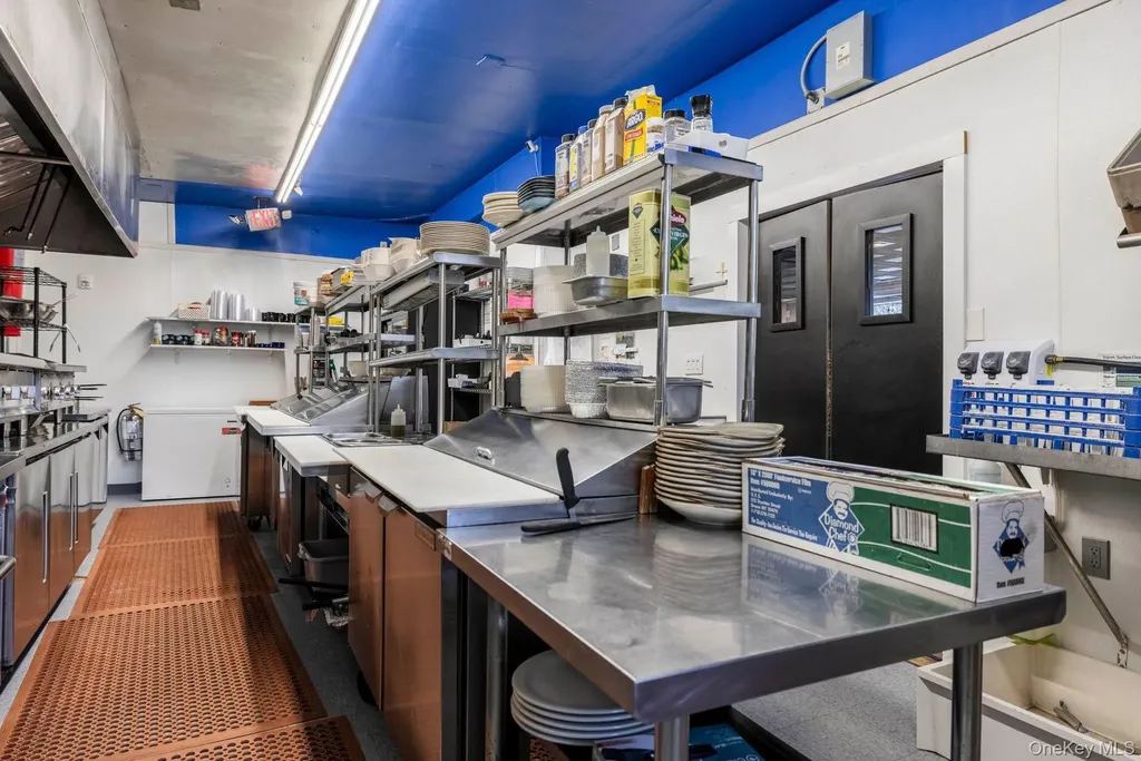 7588 N Broadway Red Hook NY 12571