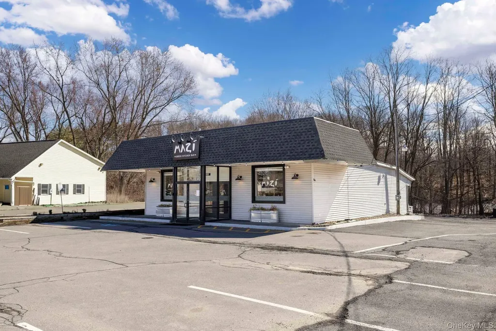 7588 N Broadway Red Hook NY 12571