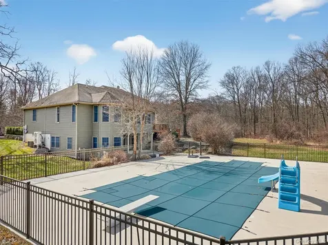 464 Union School Road Middletown NY 10941