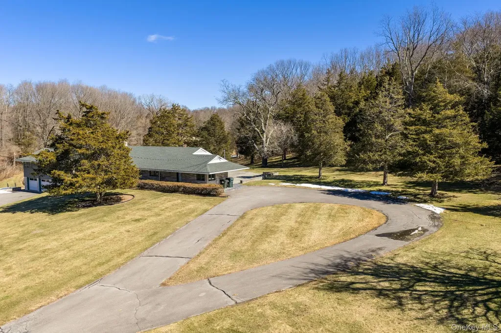 736 State Route 94 N Warwick NY 10990