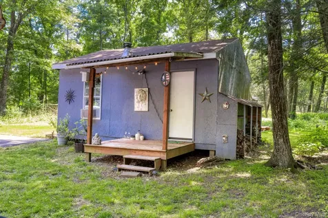 140 Gallis Hill Road Kingston NY 12401