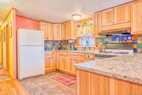 140 Gallis Hill Road Kingston NY 12401