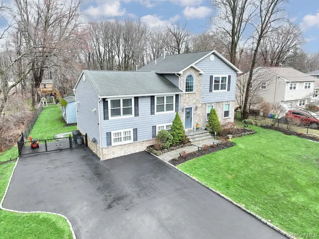 99 Campbell Avenue Tappan NY 10983