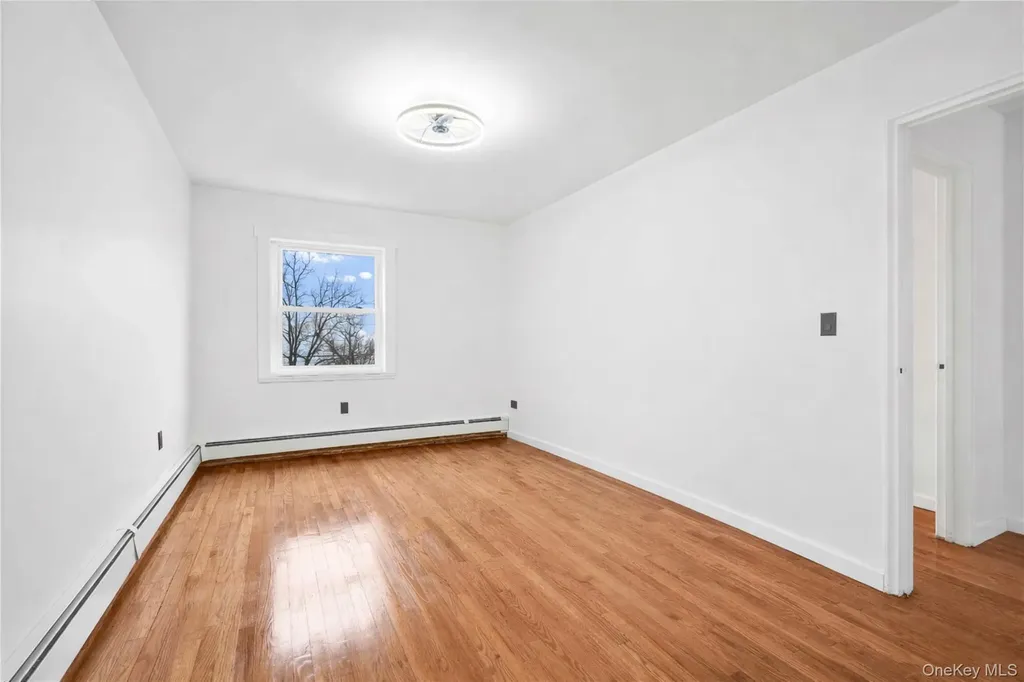 2829 Schurz Avenue Bronx NY 10465