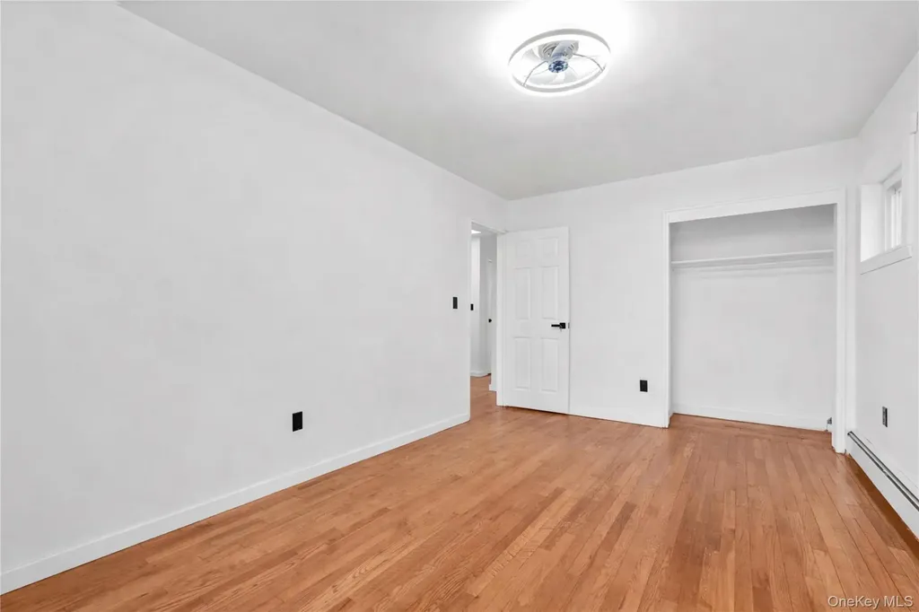 2829 Schurz Avenue Bronx NY 10465