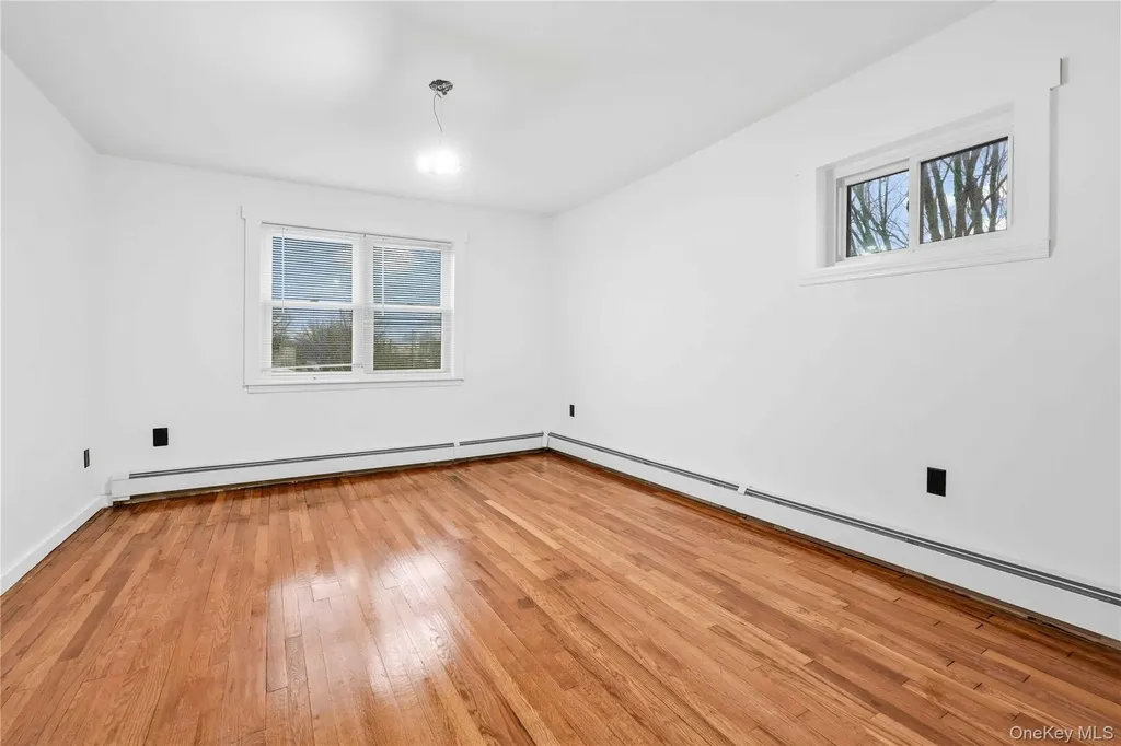 2829 Schurz Avenue Bronx NY 10465