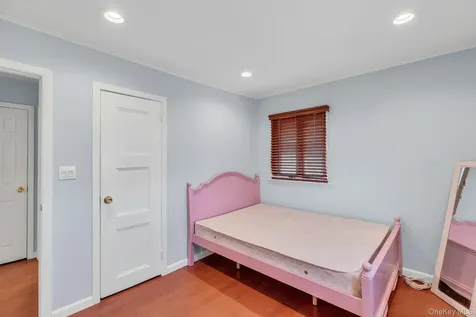 2505 Walters Court Bellmore NY 11710
