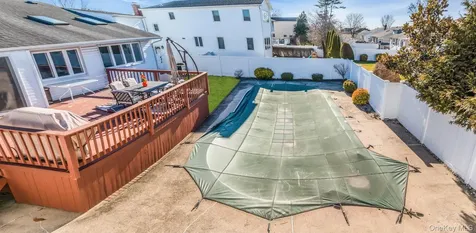 2505 Walters Court Bellmore NY 11710
