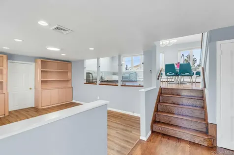 2505 Walters Court Bellmore NY 11710