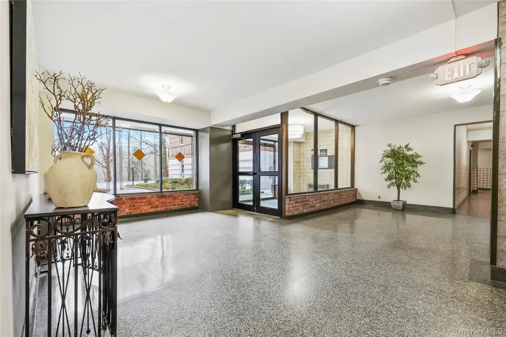 247 Parkview Road Bronxville NY 10708