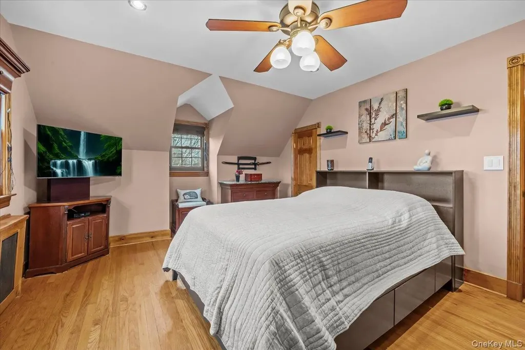 3318 Polo Place Bronx NY 10465