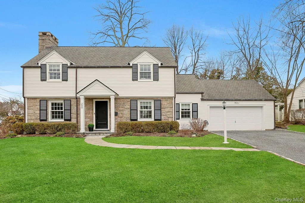 250 Mamaroneck Road Scarsdale NY 10583