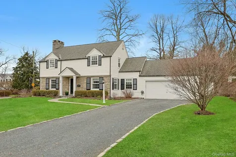 250 Mamaroneck Road Scarsdale NY 10583