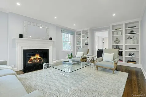 250 Mamaroneck Road Scarsdale NY 10583