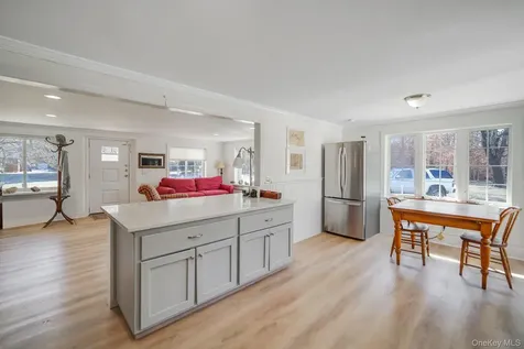 146 Halsey Manor Road Manorville NY 11949