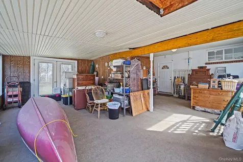 146 Halsey Manor Road Manorville NY 11949