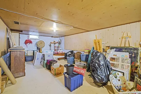 146 Halsey Manor Road Manorville NY 11949