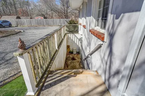 146 Halsey Manor Road Manorville NY 11949