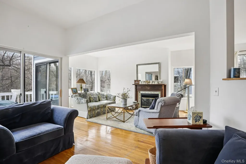 116 Valleyview Road Irvington NY 10533