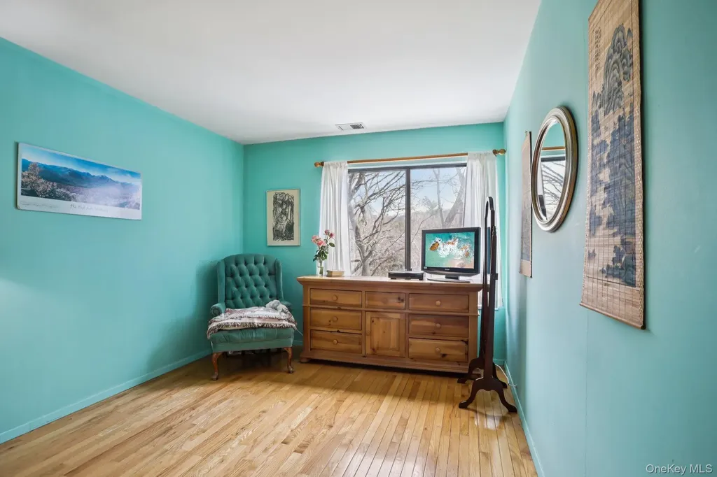116 Valleyview Road Irvington NY 10533
