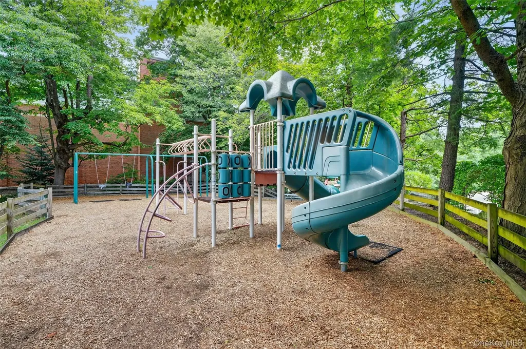 116 Valleyview Road Irvington NY 10533