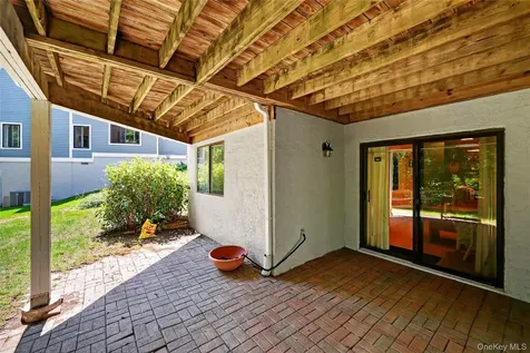 116 Valleyview Road Irvington NY 10533