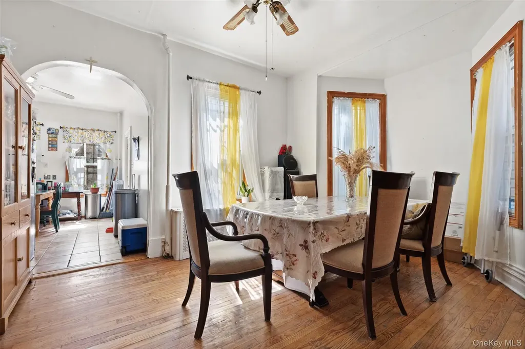 3158 Decatur Avenue Bronx NY 10467