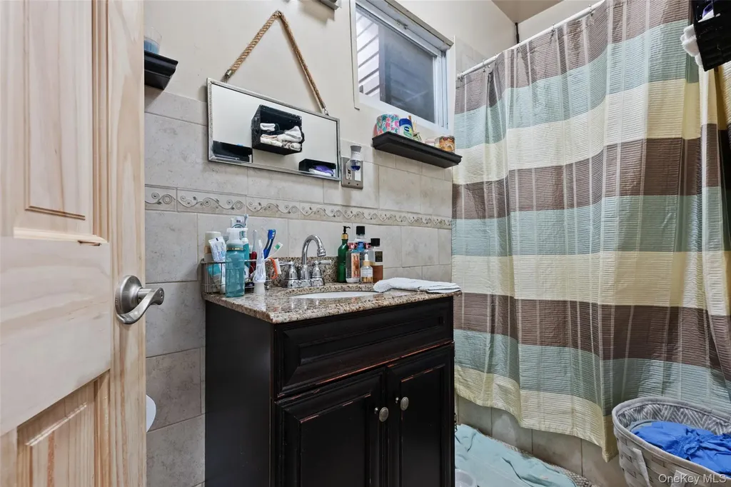 3158 Decatur Avenue Bronx NY 10467
