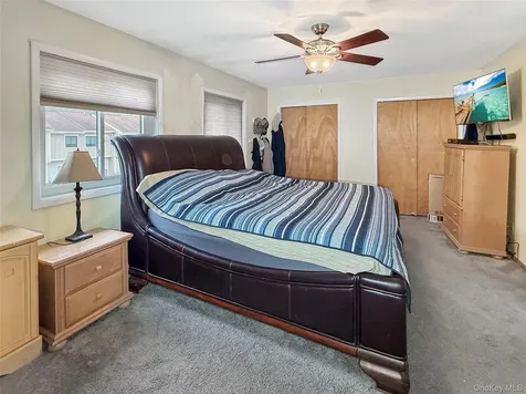 5608 Chelsea Cove N Hopewell Junction NY 12533
