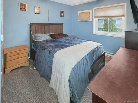 5608 Chelsea Cove N Hopewell Junction NY 12533