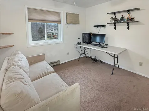 5608 Chelsea Cove N Hopewell Junction NY 12533