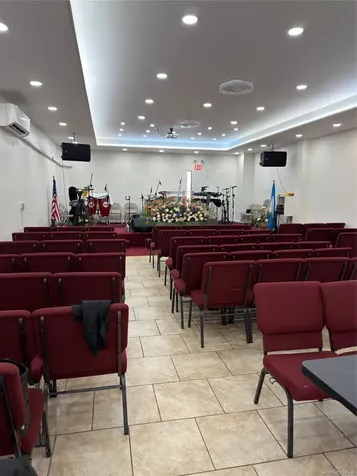 190-27-29 Jamaica Avenue Hollis NY 11423