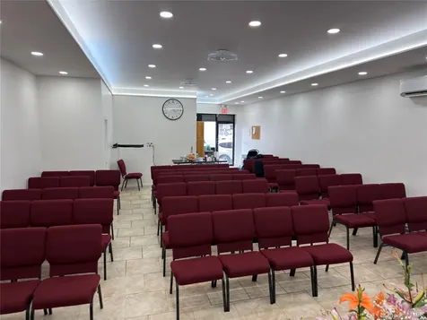 190-27-29 Jamaica Avenue Hollis NY 11423