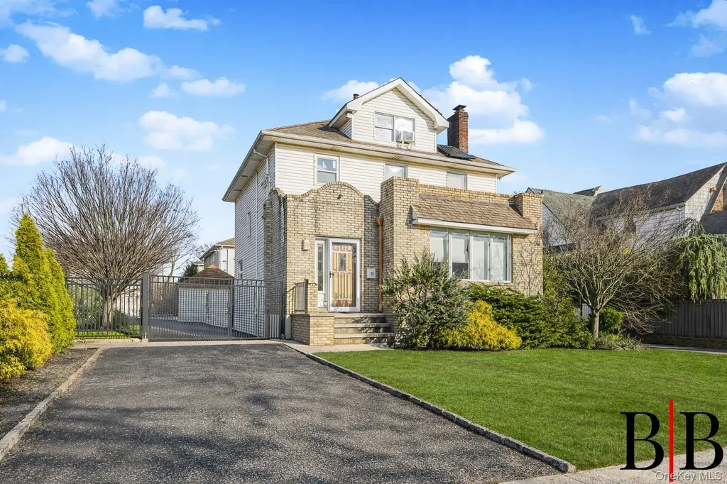 69 Crystal Avenue Staten Island NY 10302