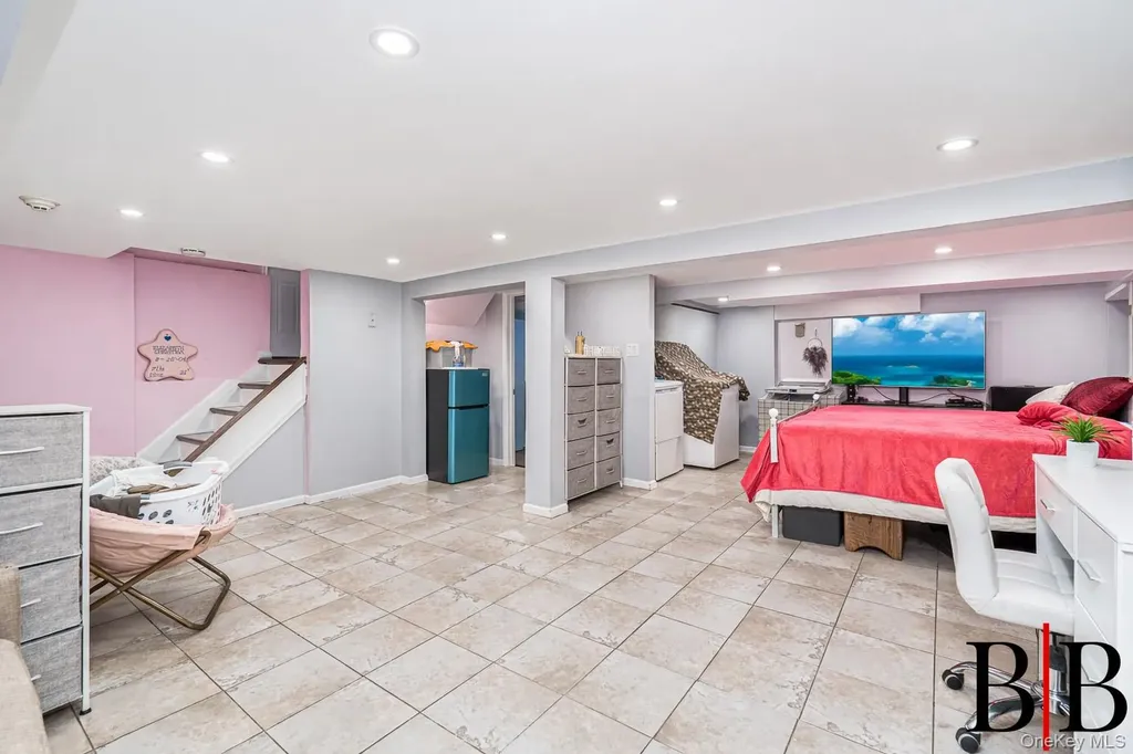 69 Crystal Avenue Staten Island NY 10302