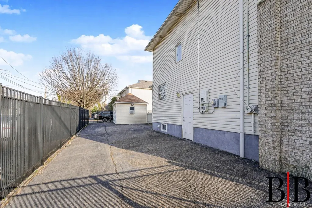 69 Crystal Avenue Staten Island NY 10302