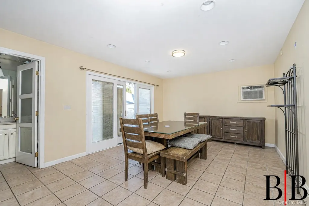 69 Crystal Avenue Staten Island NY 10302
