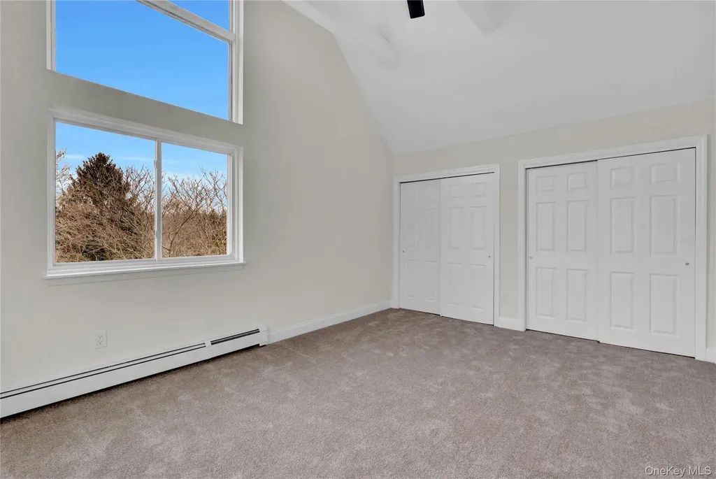 7 Roan Lane Riverhead NY 11901