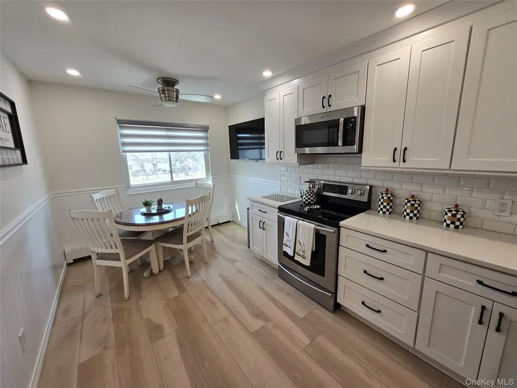 215 Terry Road Smithtown NY 11787