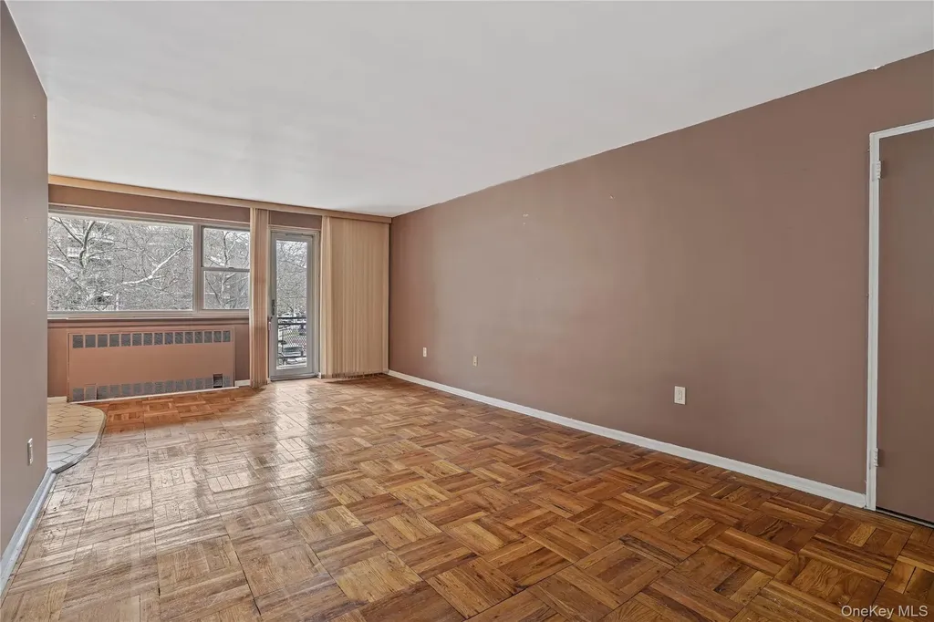 151-31 88th Street Howard Beach NY 11414