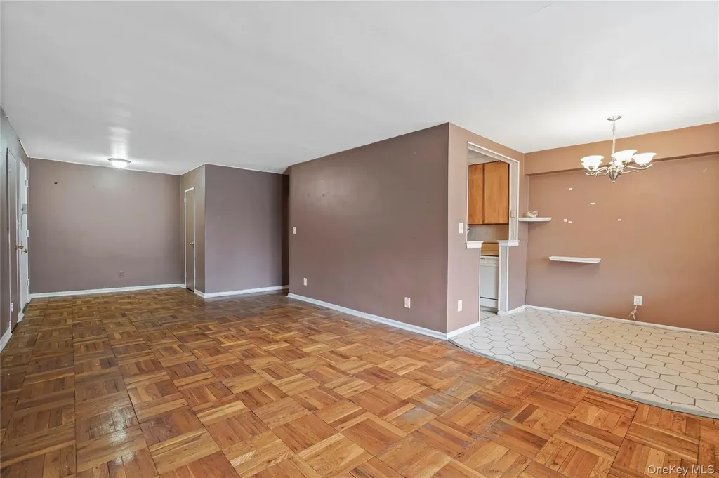 151-31 88th Street Howard Beach NY 11414